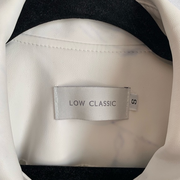 Low Classic Designer Korean Brand White Faux Leather Cargo Oversized Jacket - Picture 3 of 13